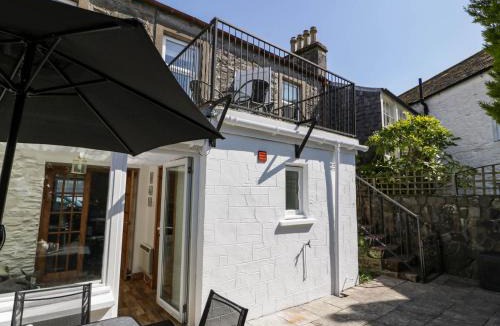 Garlieston House | 2Loos