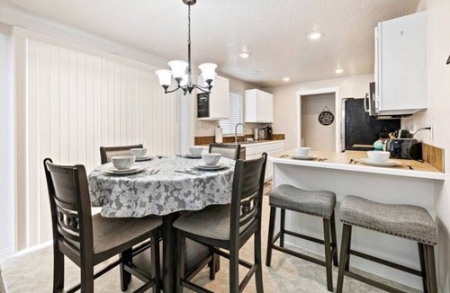 Nampa House | 2Min>RedhawkGolfCourse★LongStays★300mbps★1300ft²★