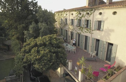 Millas Apartment | “2nd Floor – Écrin d’Oc” Room with Shared Terrace