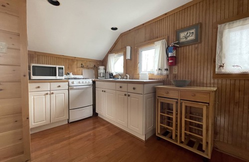 Town of Webb Cottage | 2nd Floor Loft with kitchen, bath and designated work space