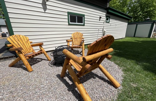 Town of Webb Cottage | 2nd Floor Loft with kitchen, bath and designated work space