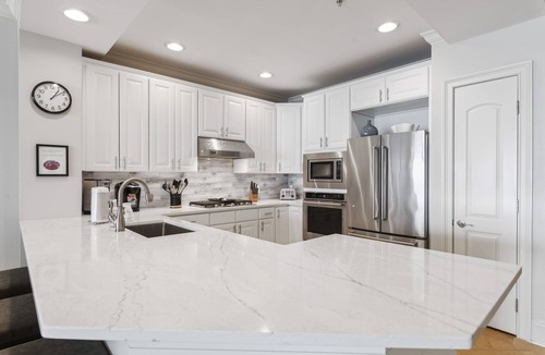 Crystal Beach Condo | 2nd Floor Luxury Gulf Front Unit! Community Pool!