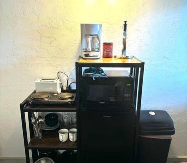 Gold Beach Hotel | 2nd Floor Studio