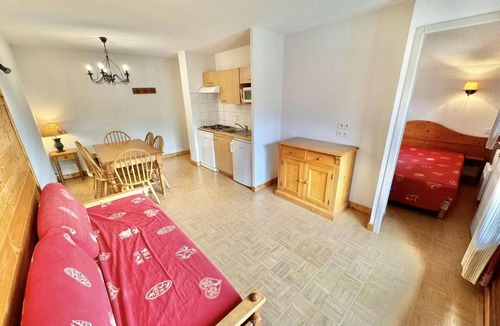 Flumet Apartment | 2nd floor, view mountain, balcony, ski locker, 37m², Flumet