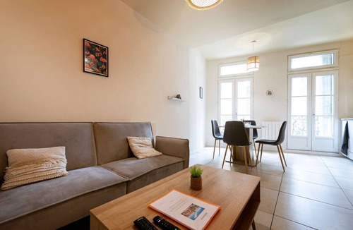 Saint-Mathieu Apartment | 2nd floor - Yellow - 1 bedroom