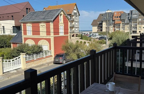 Cabourg Apartment | 2P Apartment, sea view, pets allowed, parking