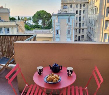 Les Baumettes Apartment | 2P cosy avec terrasse, vue mer & plages à pied