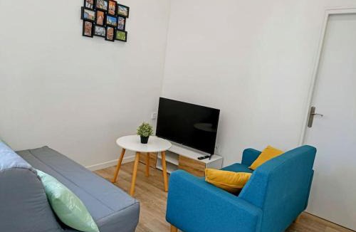 Roubaix Apartment | 2pers Wifi Netflix Prox Lille-métro-tram