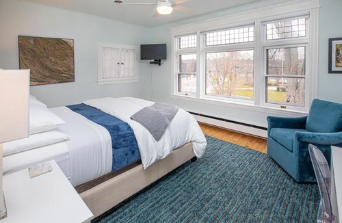 Skaneateles Bed & Breakfast | 2W Lake