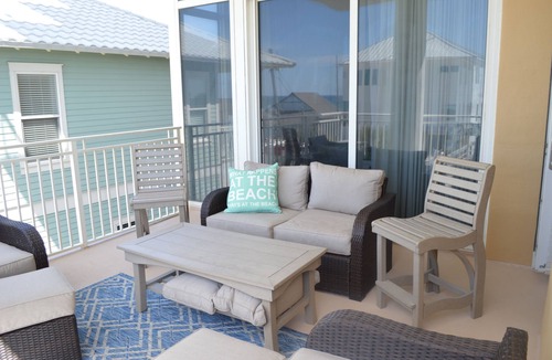 Thomas Drive Condo | 3,000 Sq. Ft 2nd Floor 4 Bed/Bath End Unit Ocean Side