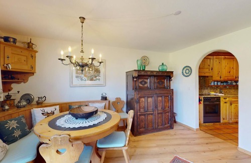 Silvaplana Apartment | 3 ½-room apartment on two floors, 107m2.