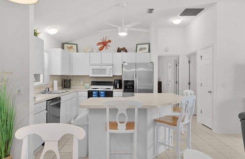 Santo Domingo House | 3/2 Designer in the Village of Santo Domingo