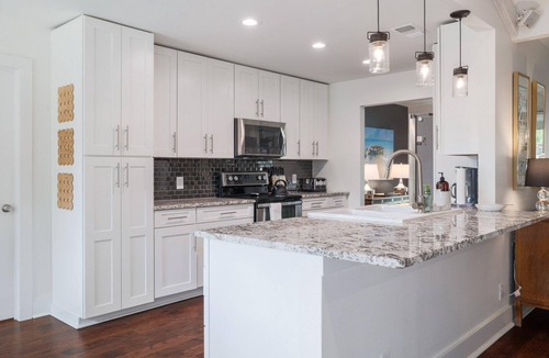 Scenic Brook West House | 3/2 family home with garage and huge yard