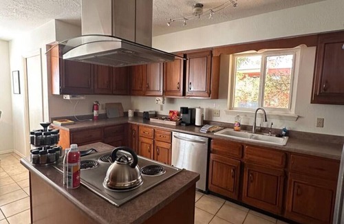 Las Cruces House | 3/2 near University and Memorial Hospital