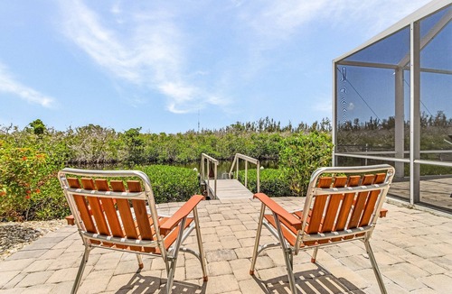 Pine Island Center House | 3/2 Pool Home on the Water in Bokeelia!