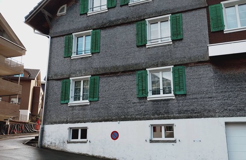 Melchtal Apartment | 3.5 room holiday flat with balcony and roof terrace