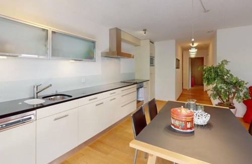 Lenz Apartment | 3.5 Zimmer Ferienwohnung Piz Linard Lantsch Lenz by Interhome