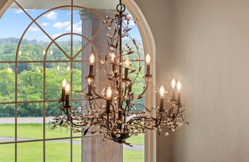 Buckner House | 3.7 Acre Estate w/Heated Pool, 5 Kings-2 Game Rms