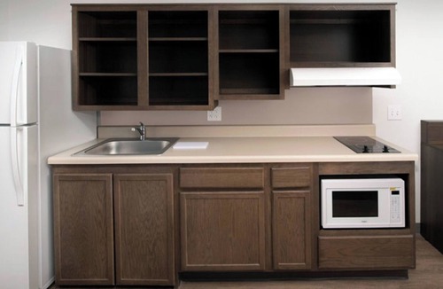 Austin Hotel | 3 Accessible Spacious Suite w/Kitchen Near Austin Hot Spots –Affordable & Clean