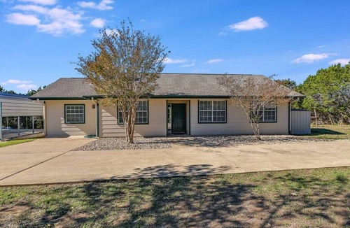 Austin House | 3 Acre Home On Creek W/Pool! Hill Country Viewsnn