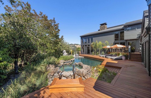 Santa Rosa House | 3 Adjacent Homes Perfect For Large Groups