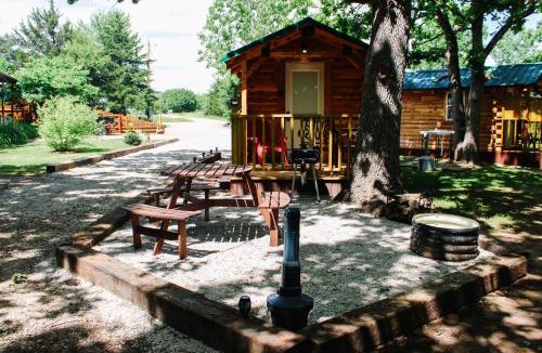 Neal House | #3 - Amish Built Log Cabin Fishing Hunting Camping