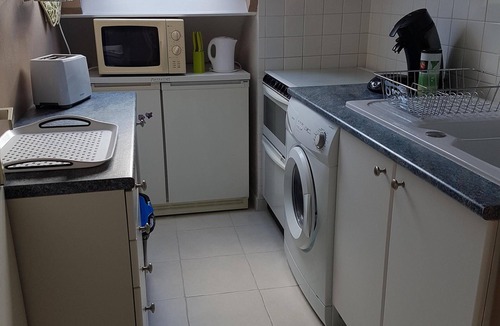 Ouistreham Apartment | 3 * apartment at 200m BEACH & THALASSO - WIFI - BICYCLES