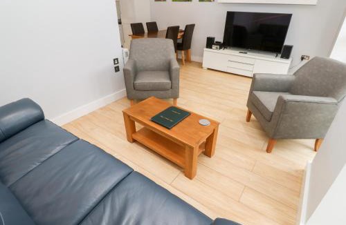 Padstow House | 3 Bay Retreat Villas