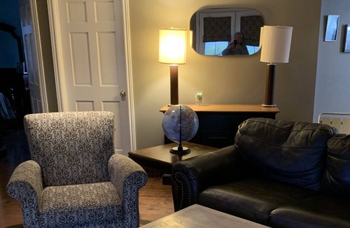 Inverness House | 3 Bdr. 1 level lovely executive style. 3 queen beds