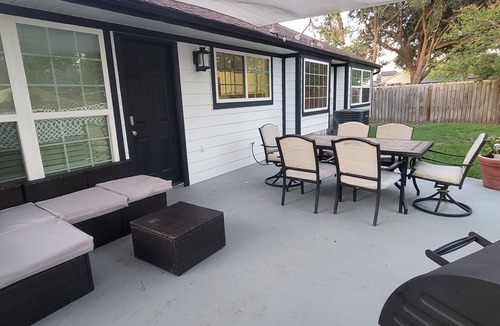 Barker House | 3 Bdr/2 Bth home between Katy and Houston close to HWY 10 and Green house