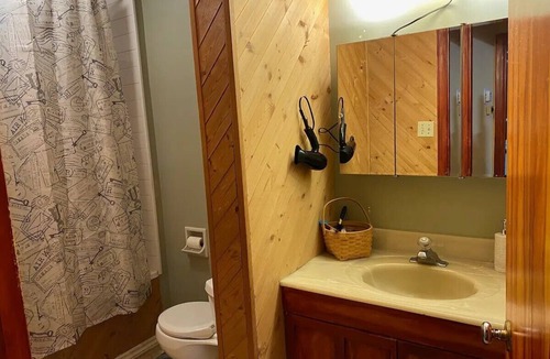 St. Joseph Other | 3 BDR Farm House