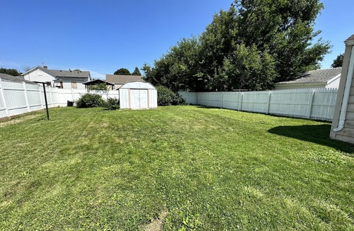 La Salle House | 3 BDR HOME - Fully Fenced Yard - 10 Mins to Starved Rock!