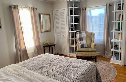 Rockbridge Baths Other | 3-Bdrm Farmhouse w/Great Mountain Views