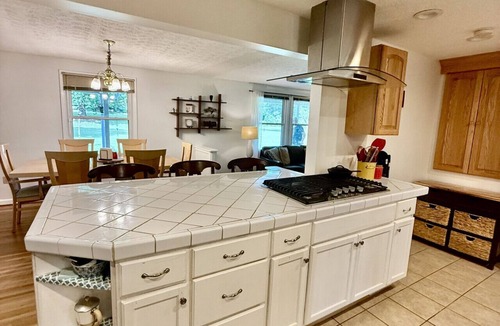 Oak Ridge House | 3 Bdrm in Oak Ridge. High Point, Greensboro, W.S