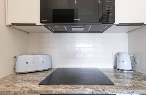 The Blue Mountains Condo | 3 Bdrm Luxury Condo at Mountain House