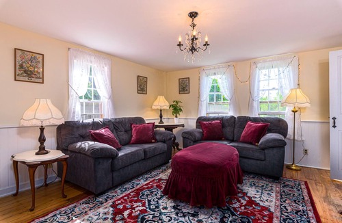 Weston House | 3 bdrm Stillwater Farmhouse near 4 ski resorts