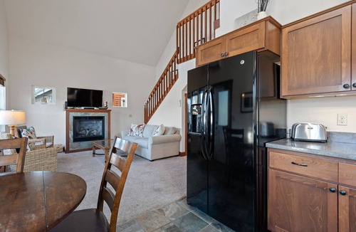 Dover Bay House | 3 Bears - 3 Bedroom 3 Bath Parkside Bungalow