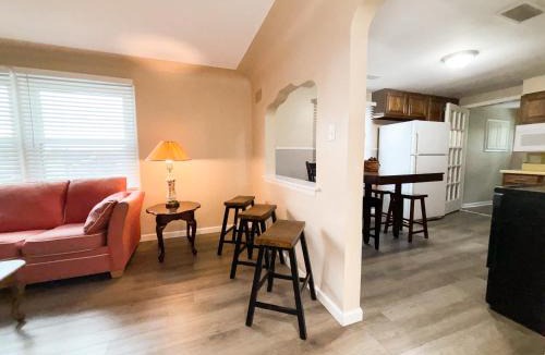 Anchor Bay Harbor Apartment | 3 Bed, 1 Bath, Upper Flat