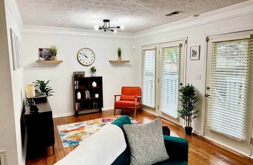 Kennesaw House | 3 Bed | 2.5 Bath | Townhome | Family/Pet Friendly