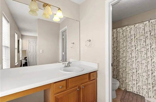Kennesaw House | 3 Bed | 2.5 Bath | Townhome | Family/Pet Friendly