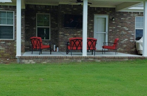 North Augusta House | 3 bed/2.5 baths, great neighborhood