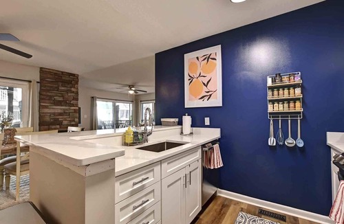 Bethany Beach Condo | 3 Bed/2 Bath Condo in the Sea Colony Community! Indoor Pool, Outdoor Pools, Private Beach, Fitness Center, Tennis, and Shuttle!