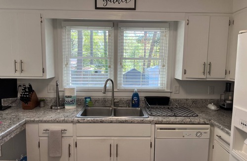 Montclair House | 3 Bed/2 Bath Home for Master's Rental Located 2 Miles from Course