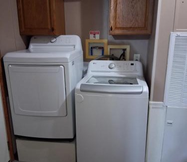 Wyandotte House | 3 bed 2 bath House on Grand Lake
