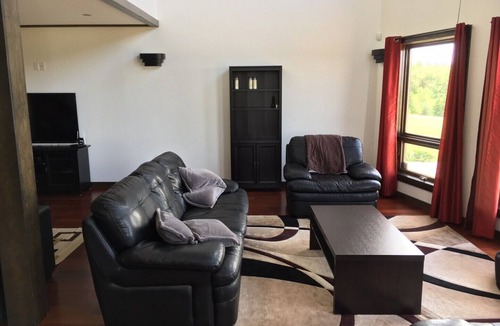 Fairview House | 3 Bed/2 Bath Open plan home close to Golf Course