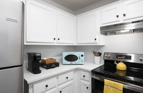 Mount Berry House | 3 Bed 2 Bath Renovated Cozy Rustic Home