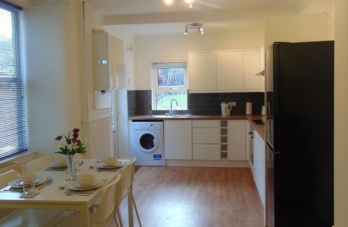 Plumstead House | 3-Bed - 2-Bathroom House