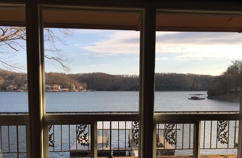 Camdenton House | 3 Bed/3 Bath - Lakefront w/private dock