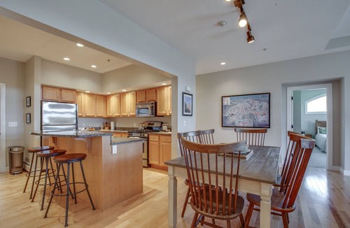 Killington Condo | 3 Bed 3 Bath Luxury Ski-In/Ski-out Condo Killington Sunrise Village Slopeside