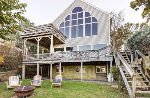 Rocky Point Ski Chalet | 3 bed, 3 full bath, beachfront, AMAZING views, fireplace